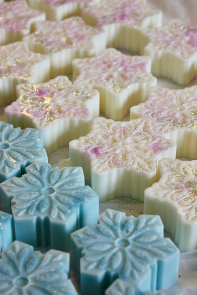 Paraffin-Soy Wax Melts (Large Snowflakes)