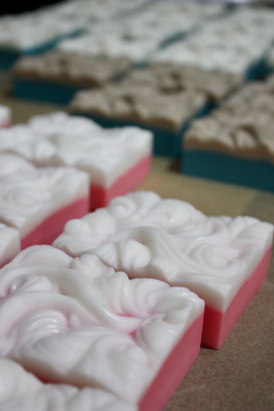 Paraffin-Soy Wax Melts (Wave Bars)