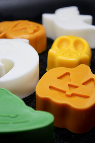 Paraffin-Soy Wax Melts (Halloween shape)