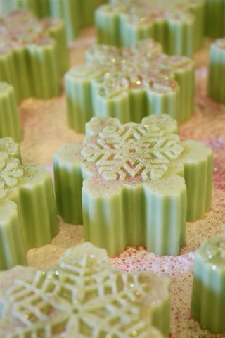 Paraffin-Soy Wax Melts (Snowflakes)